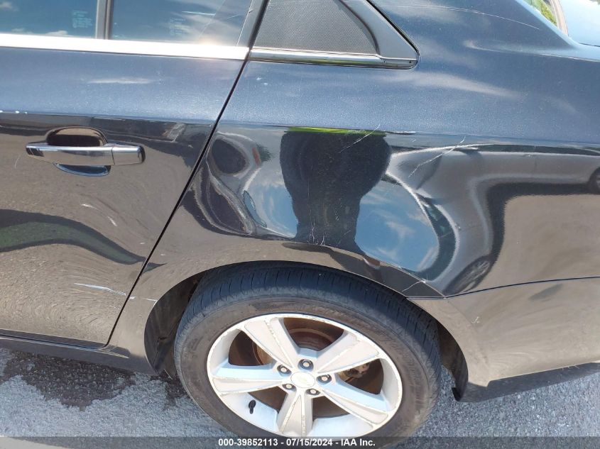 2015 Chevrolet Cruze 2Lt Auto VIN: 1G1PE5SB4F7180555 Lot: 39852113