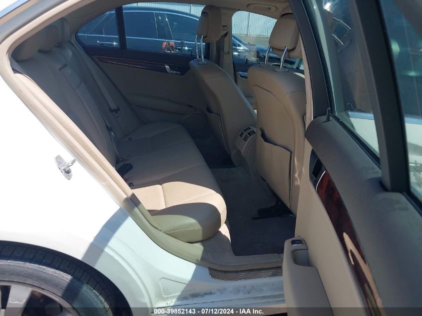 2010 Mercedes-Benz C 300 Luxury/Sport VIN: WDDGF5EB4AF438206 Lot: 39852143