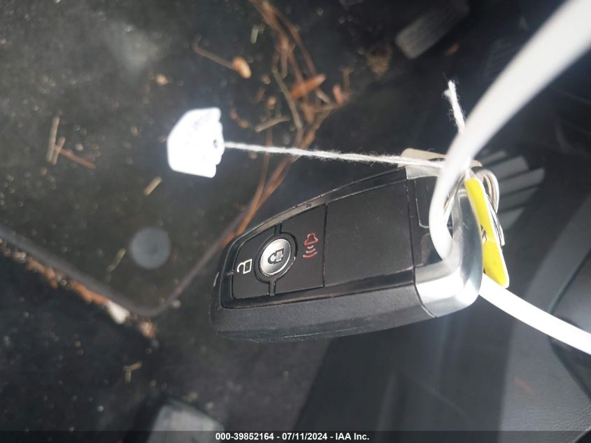 2018 Ford Edge Se VIN: 2FMPK3G98JBC55151 Lot: 39852164