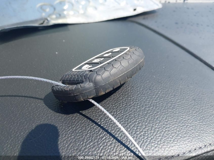 2015 Hyundai Sonata Limited VIN: 5NPE34AF5FH010932 Lot: 39852171