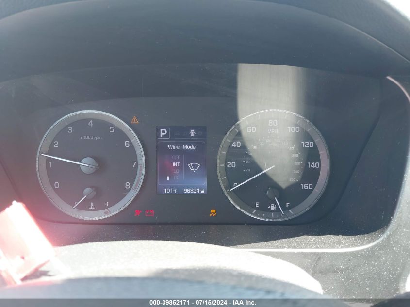 2015 Hyundai Sonata Limited VIN: 5NPE34AF5FH010932 Lot: 39852171