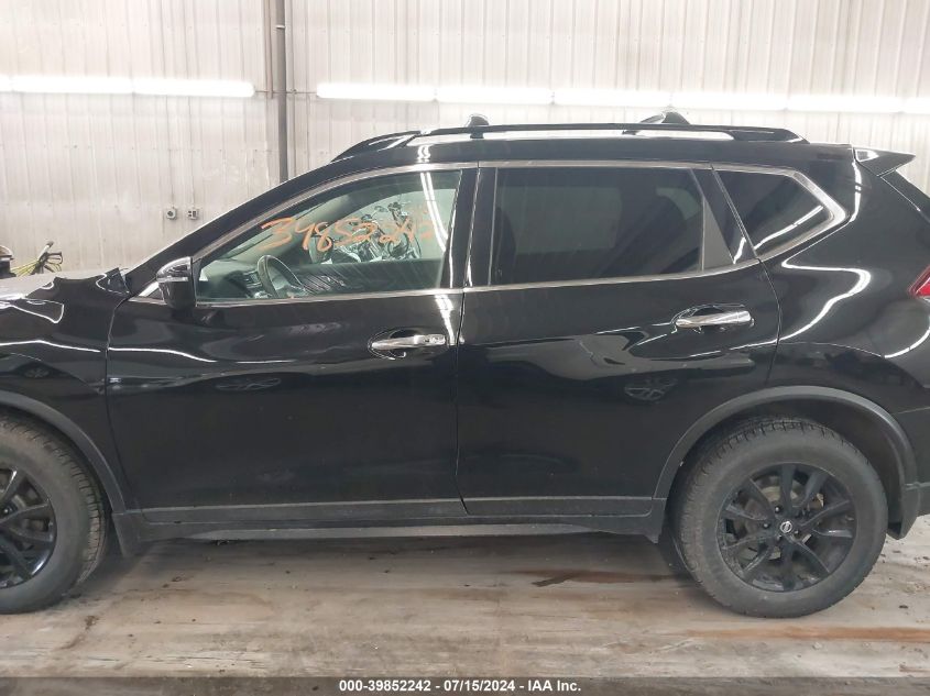 2017 Nissan Rogue Sv VIN: 5N1AT2MVXHC814613 Lot: 39852242