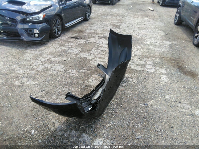 2011 Honda Accord 2.4 Se VIN: 1HGCP2F60BA063923 Lot: 39852288