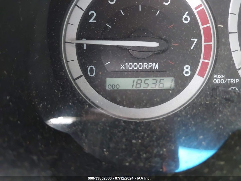 2004 Toyota Sienna Xle VIN: 5TDBA22C04S018932 Lot: 39852303