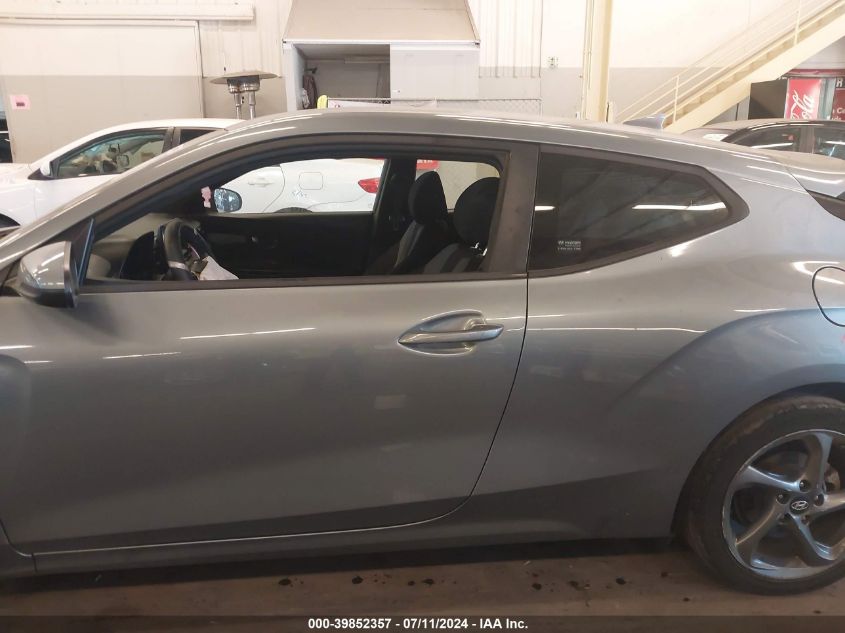 2019 Hyundai Veloster 2.0 VIN: KMHTG6AF6KU019769 Lot: 39852357