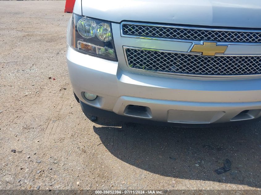 2011 Chevrolet Suburban 1500 Lt1 VIN: 1GNSCJE03BR102705 Lot: 39852394