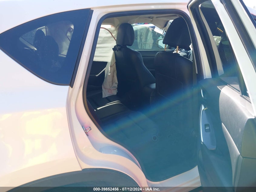 2016 MAZDA CX-5 GT - JM3KE2DY8G0842253