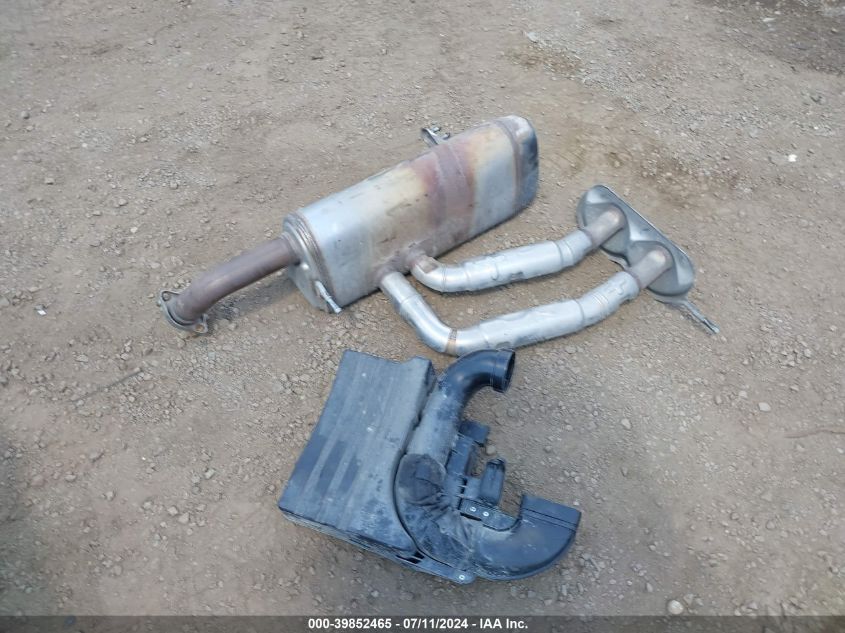 2016 Hyundai Veloster Turbo VIN: KMHTC6AE6GU264632 Lot: 39852465