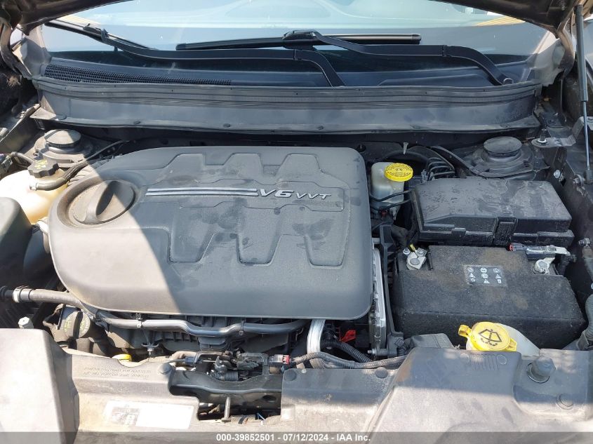 2017 Jeep Cherokee Latitude 4X4 VIN: 1C4PJMCS8HW649098 Lot: 39852501