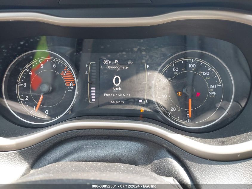 2017 Jeep Cherokee Latitude 4X4 VIN: 1C4PJMCS8HW649098 Lot: 39852501