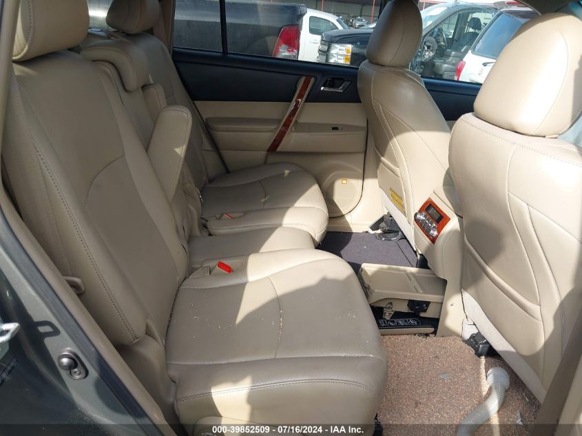 2011 Toyota Highlander Limited VIN: 5TDDK3EH4BS060701 Lot: 39852509