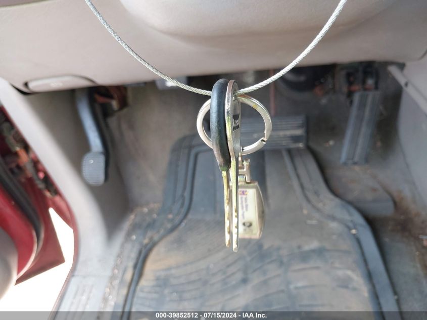 2002 Dodge Grand Caravan Ex VIN: 2B4GP74LX2R689882 Lot: 39852512