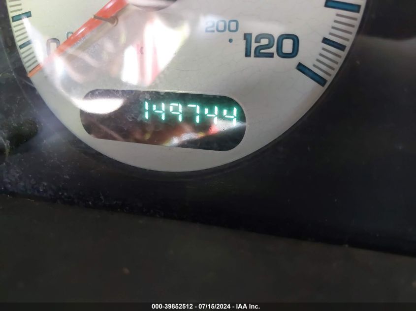 2002 Dodge Grand Caravan Ex VIN: 2B4GP74LX2R689882 Lot: 39852512