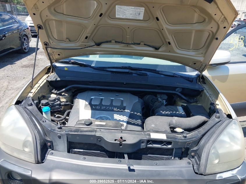 2005 Hyundai Tucson Gls/Lx VIN: KM8JN72D55U137820 Lot: 39852525