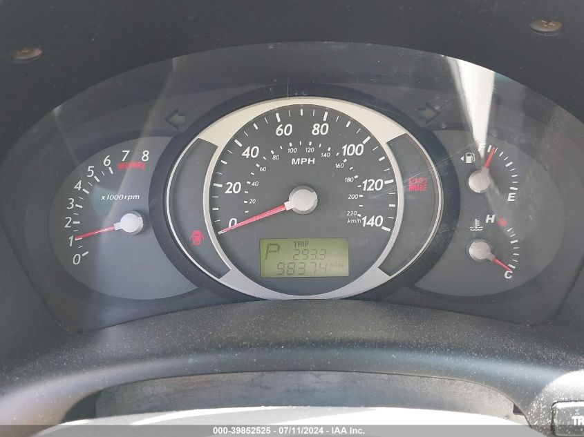 2005 Hyundai Tucson Gls/Lx VIN: KM8JN72D55U137820 Lot: 39852525