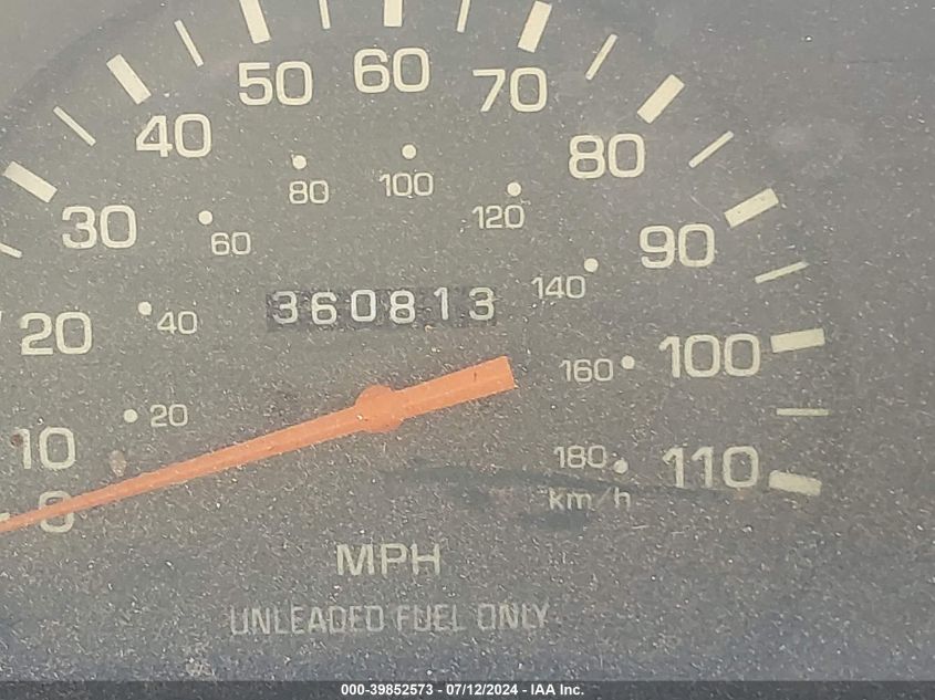 1995 Toyota Pickup 1/2 Ton Short Wheelbase VIN: JT4RN81A4S5210251 Lot: 39852573