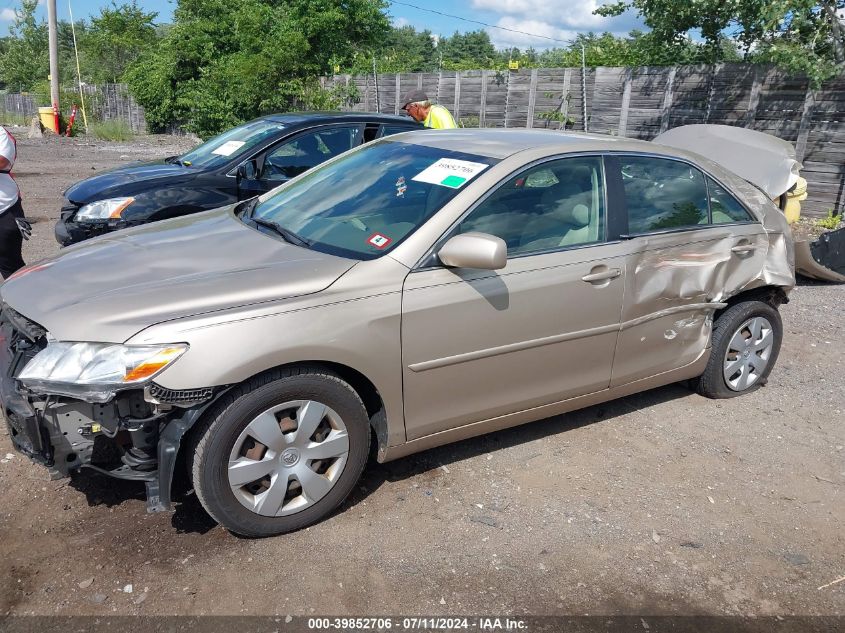 2007 Toyota Camry Le VIN: 4T1BE46K17U075623 Lot: 39852706