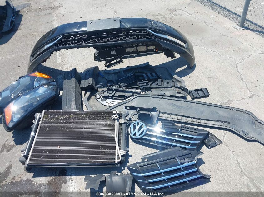 2012 Volkswagen Passat 2.5L Sel Premium VIN: 1VWCP7A37CC089057 Lot: 39853007