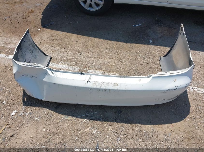 2004 Toyota Camry Xle V6 VIN: 4T1BF30K04U063751 Lot: 39853130