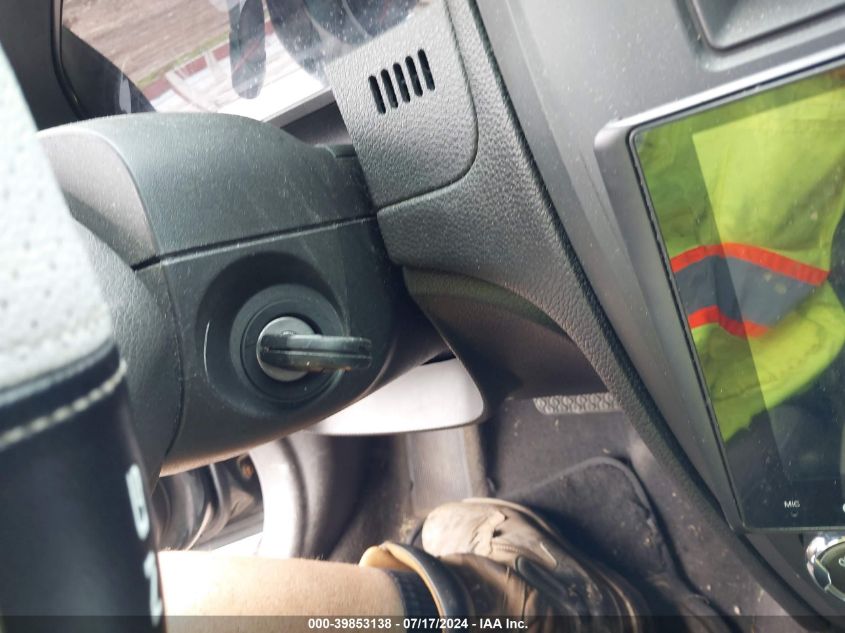 2010 Ford Fusion Se VIN: 3FAHP0HA0AR283227 Lot: 39853138