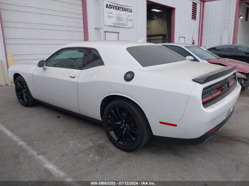 2018 Dodge Challenger Sxt VIN: 2C3CDZAGXJH161104 Lot: 39853202