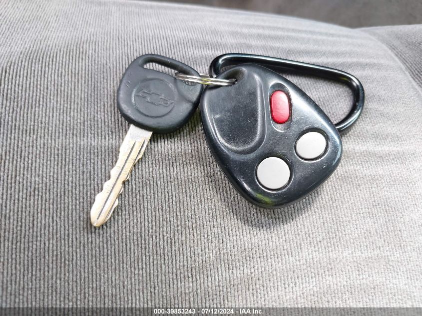 2004 Chevrolet Tahoe Ls VIN: 1GNEC13V84R157228 Lot: 39853243