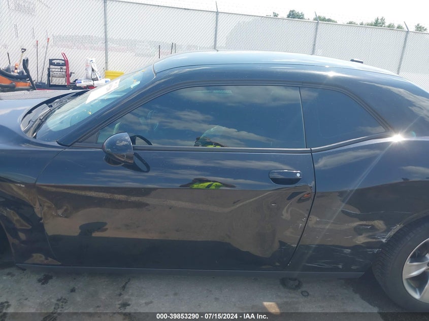 2015 Dodge Challenger Sxt VIN: 2C3CDZAG5FH711297 Lot: 39853290