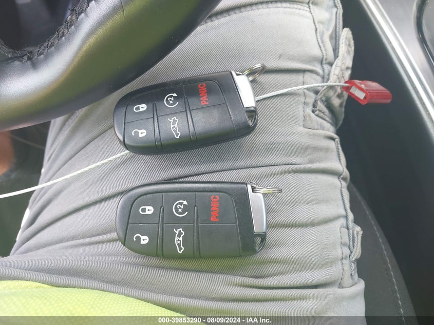 2015 Dodge Challenger Sxt VIN: 2C3CDZAG5FH711297 Lot: 39853290