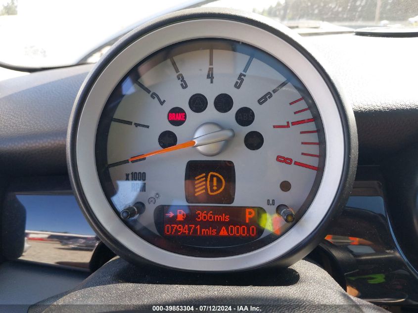 2010 Mini Cooper S VIN: WMWMF7C52ATZ73202 Lot: 39853304