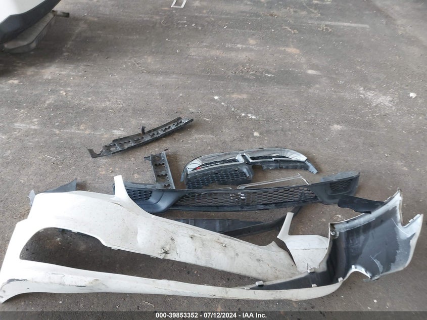 2016 DODGE GRAND CARAVAN SXT - 2C4RDGCG3GR323195