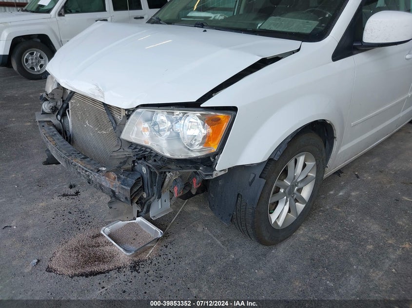 2016 DODGE GRAND CARAVAN SXT - 2C4RDGCG3GR323195