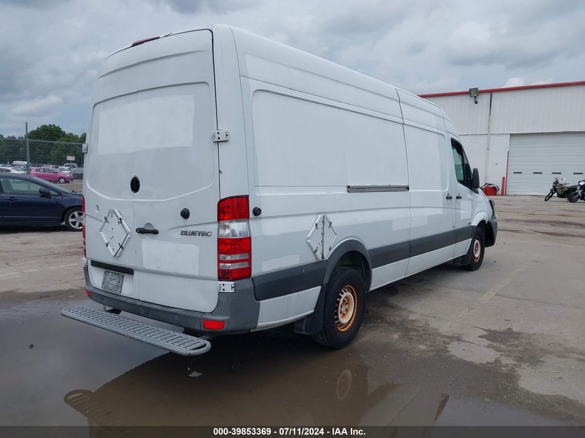 2011 Mercedes-Benz Sprinter 2500 High Roof VIN: WD3PE8CB1B5565563 Lot: 39853369