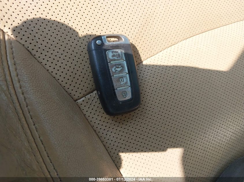 2012 Hyundai Sonata Hybrid VIN: KMHEC4A44CA054501 Lot: 39853381