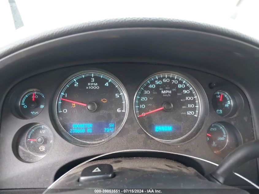 2010 Chevrolet Suburban 1500 Lt1 VIN: 1GNUKJE33AR245965 Lot: 39853551