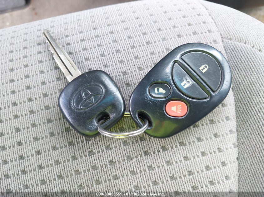 2006 Toyota Sienna Ce/Le VIN: 5TDZA23C86S493308 Lot: 39853559