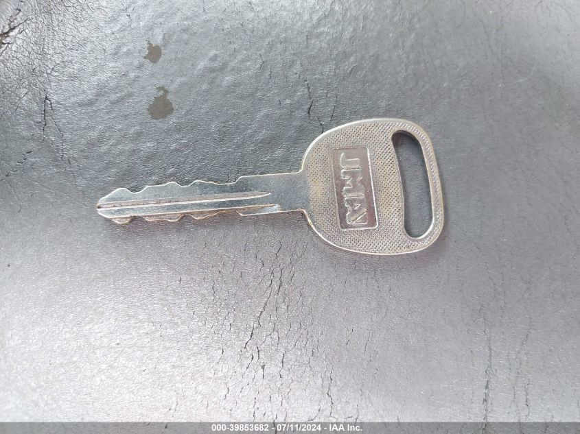 2001 Chevrolet Tahoe Lt VIN: 1GNEK13T71R146184 Lot: 39853682