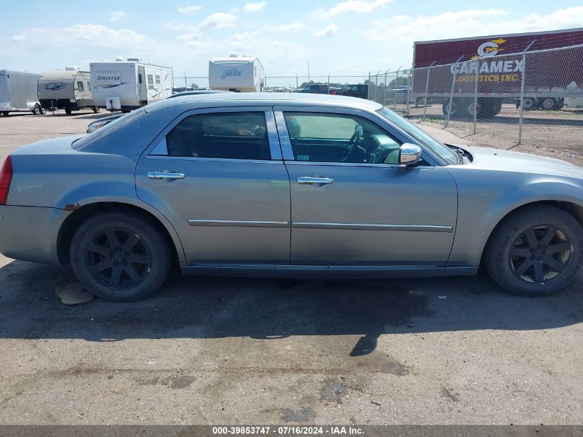 2006 Chrysler 300 Touring VIN: 2C3KA53GX6H329213 Lot: 39853747