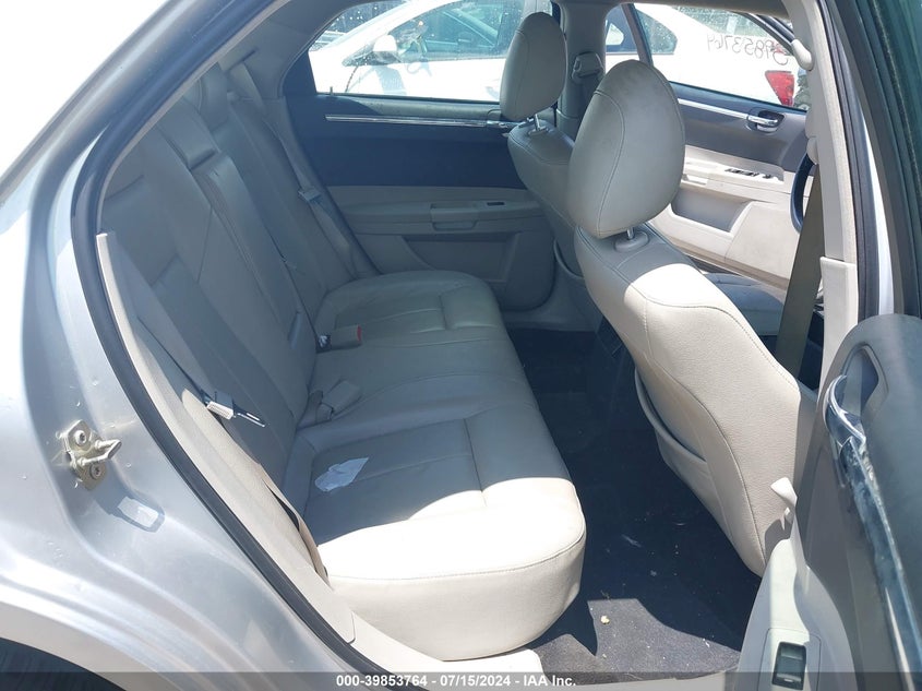 2007 Chrysler 300 Touring VIN: 2C3KA53G27H630236 Lot: 39853764