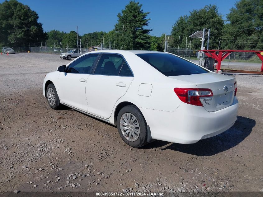 4T1BF1FK0CU556114 2012 Toyota Camry Le