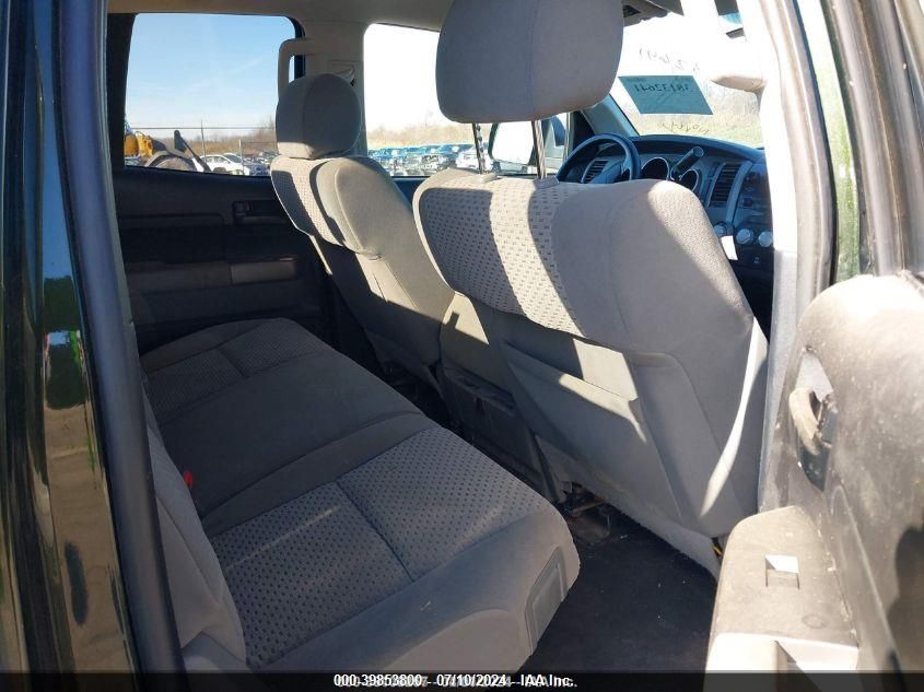 2012 Toyota Tundra Grade 5.7L V8 VIN: 5TFUY5F18CX258933 Lot: 39853800