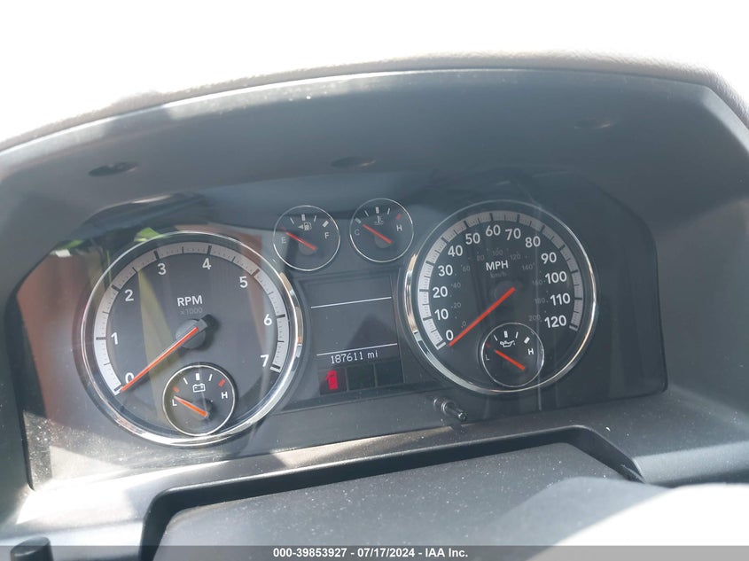 2009 Dodge Ram 1500 Slt/Sport/Trx VIN: 1D3HV18P59S731642 Lot: 39853927