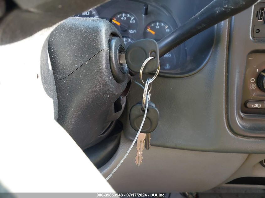 2004 Chevrolet Suburban 1500 Ls VIN: 1GNEC16T84R160558 Lot: 39853948