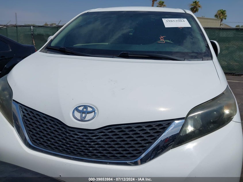 2011 Toyota Sienna Le V6 VIN: 5TDKK3DC9BS141125 Lot: 39853984