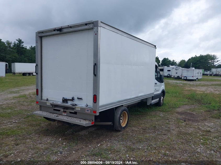 VIN 1FDBF8ZM6JKA87383 2018 FORD TRANSIT-350 CAB