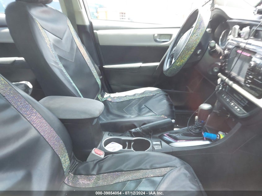 2015 TOYOTA COROLLA LE - 5YFBURHE3FP209099
