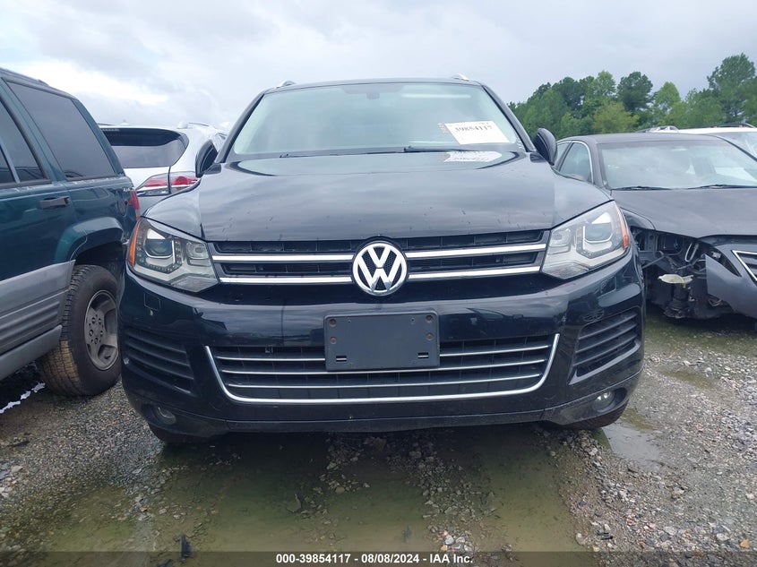 2014 VOLKSWAGEN TOUAREG 3.6L LUX - WVGEF9BP3ED010732