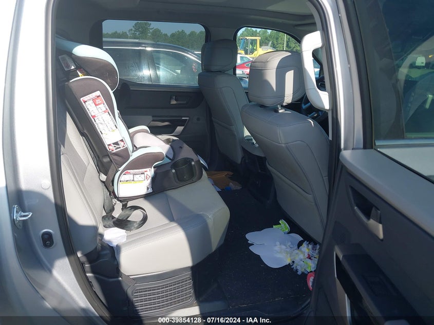 2024 TOYOTA TUNDRA 3.4L V6   N(VIN: 5TFJC5DB9RX052199