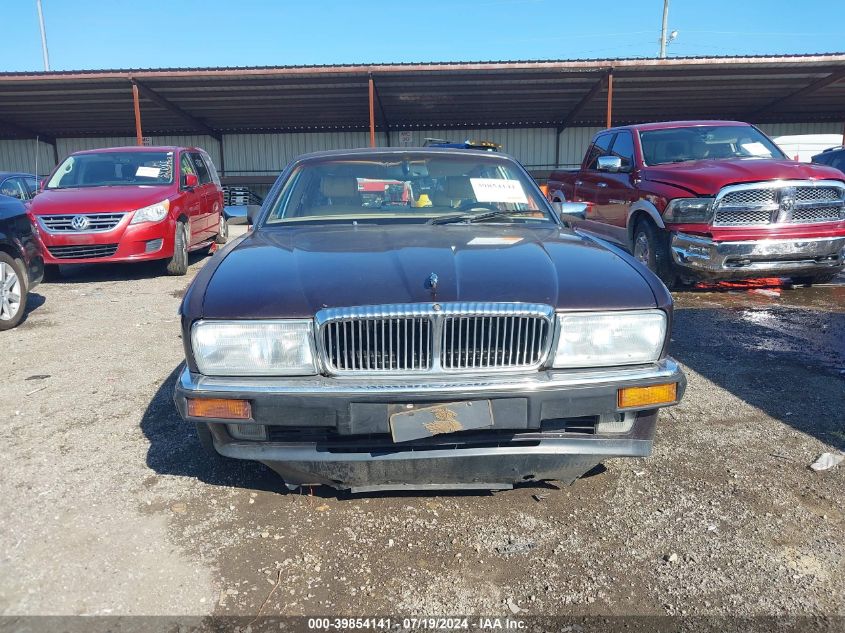 1994 Jaguar Vandenplas VIN: SAJKX1745RC699996 Lot: 39854141