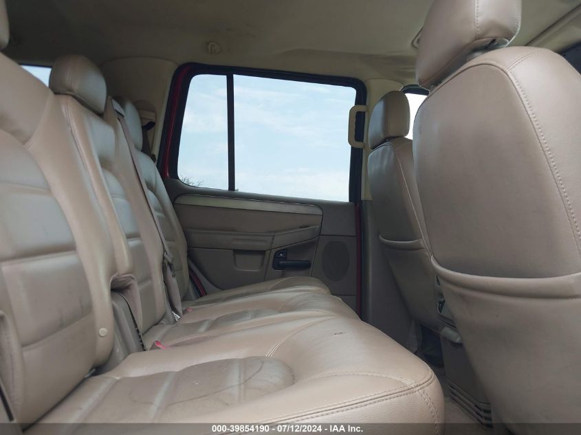 2004 Ford Explorer Nbx/Xlt VIN: 1FMZU73W04UB74570 Lot: 39854190