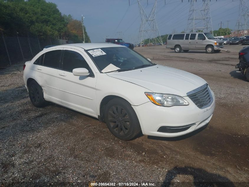 2013 Chrysler 200 Touring VIN: 1C3CCBBG4DN703656 Lot: 39854382